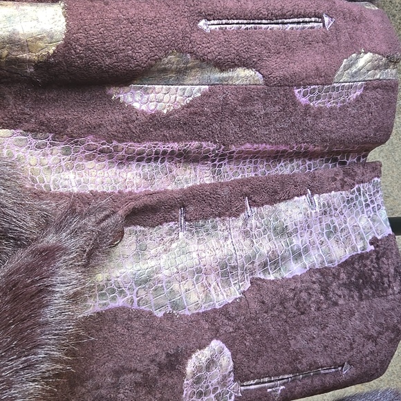 TL  Classic  Jacket Pre Loved  Rarely Been Worn Much Like New💜 - Picture 11 of 12